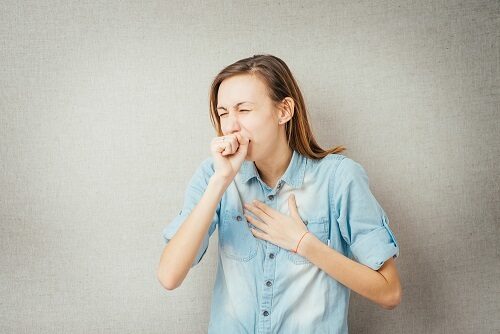 Сухой кашель у взрослого (5  Лекарств, Что принимать при приступообразном кашле)