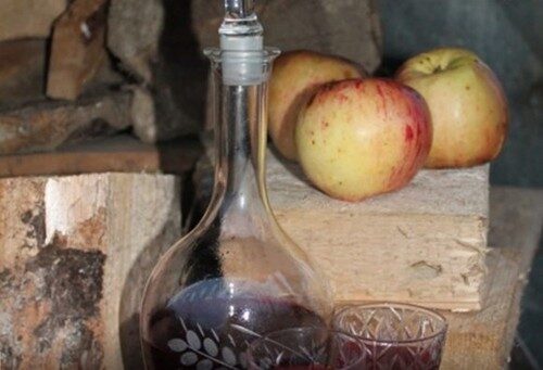Настойка из вишни на водке в домашних условиях с косточками: рецепт с фото