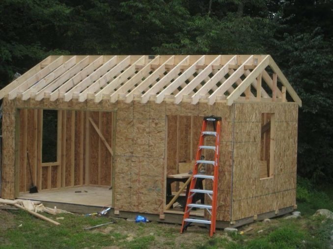 Как построить сарай на даче из досок