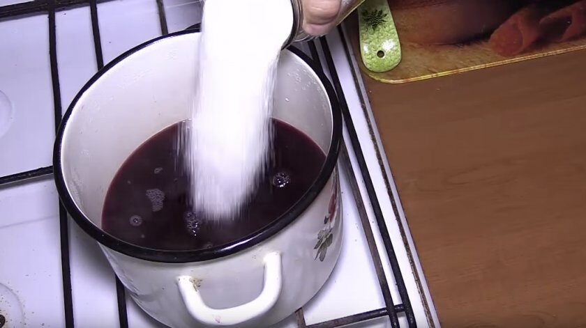 Рецепт приготовления вишневого ликера в домашних условиях