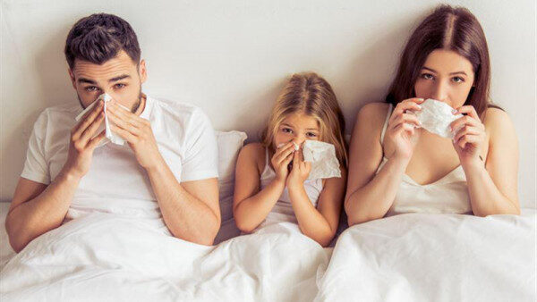Фото: люди заболевшие гриппом