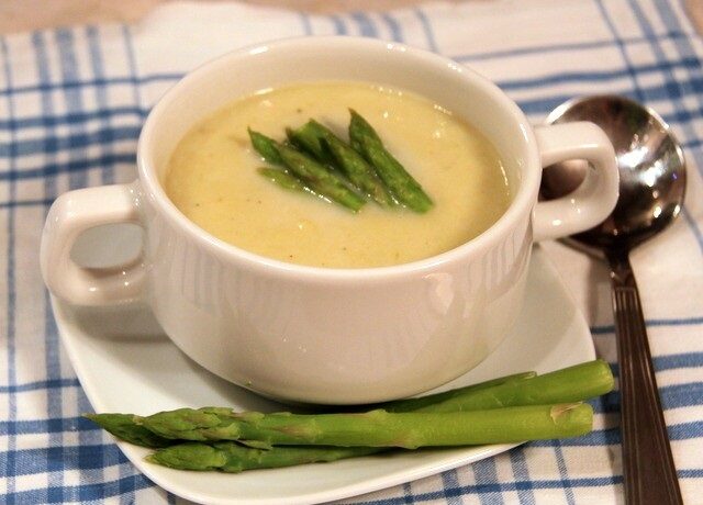Как приготовить диетический сырный суп