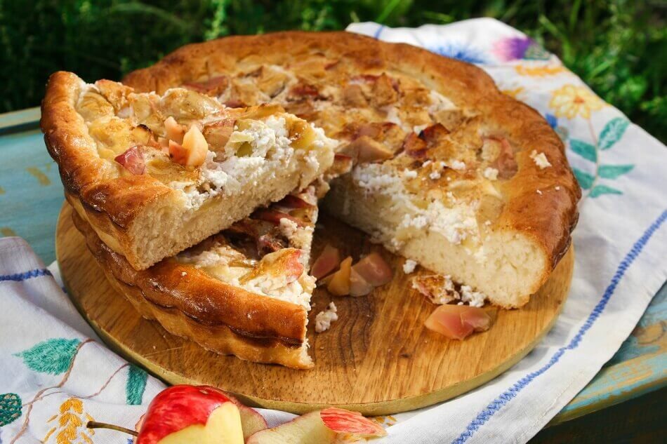 Самый вкусный творожный пирог с яблоками — 7 быстрых рецептов!