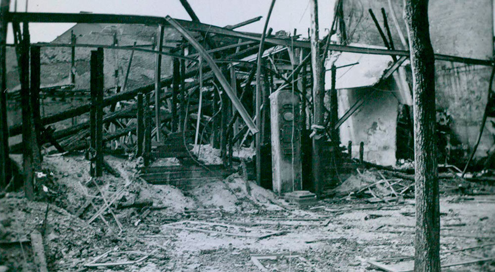 После бомбардировок во времена Второй мировой войны от парка Тиволи остались одни руины, восстановление которых заняло более 10 лет